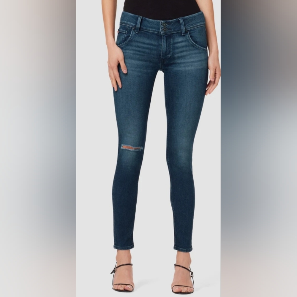 💞Hudson Collin Flap midrise skinny jeans with distressed knee. Size 27 NEW!💞
